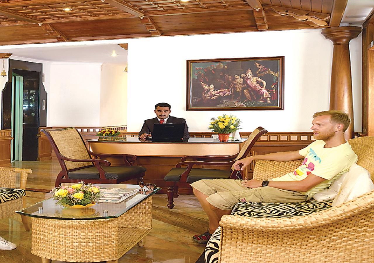 Grand Thekkady Hotell Kumily Eksteriør bilde